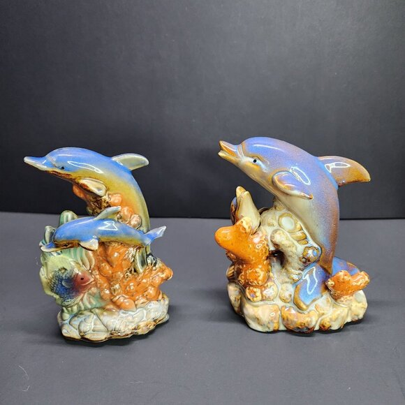 VTG Swimming Over Coral Dolphins Ceramic Iredescent Glazed Figure - Set Of 2 - Picture 1 of 8